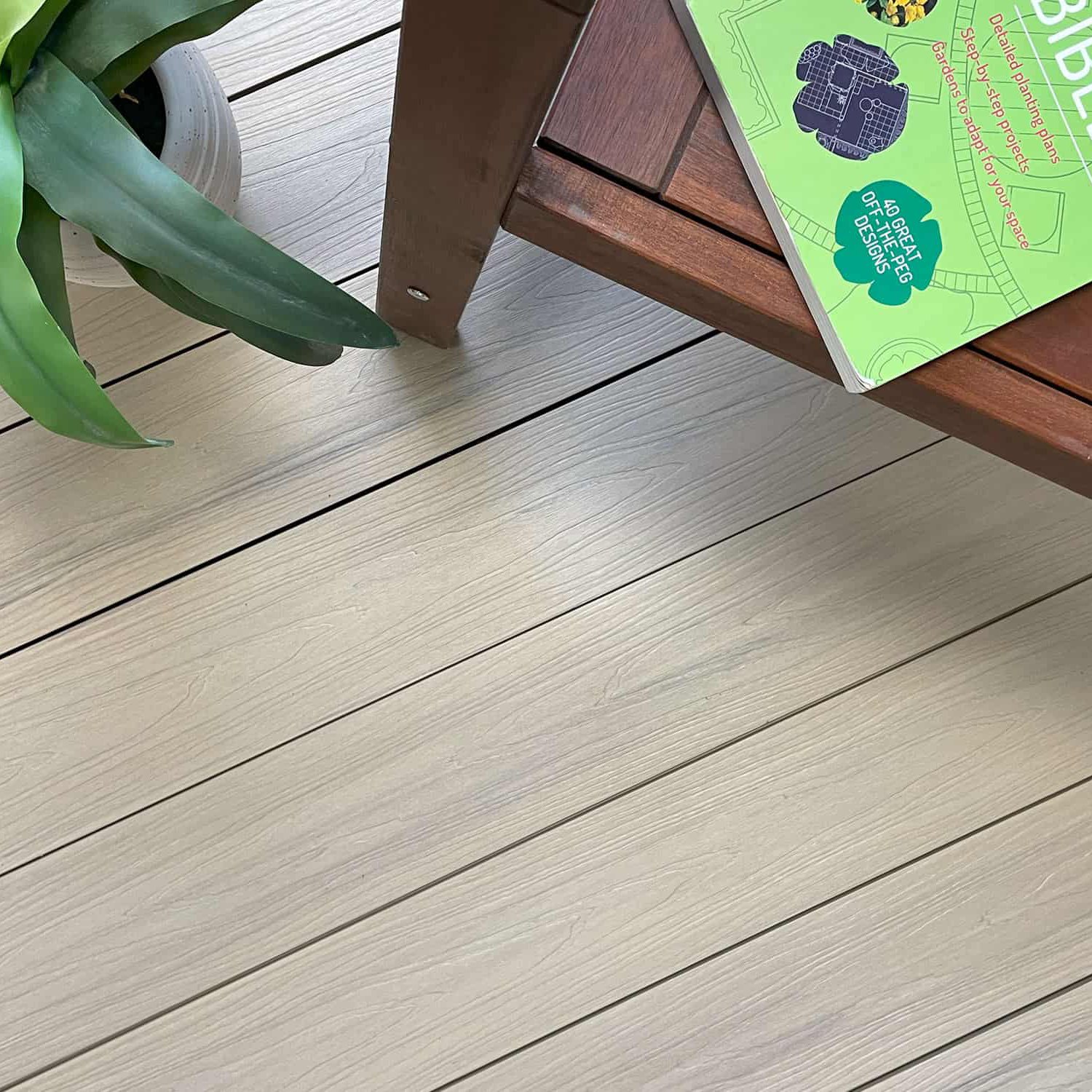 Nova Composite Decking Ash White